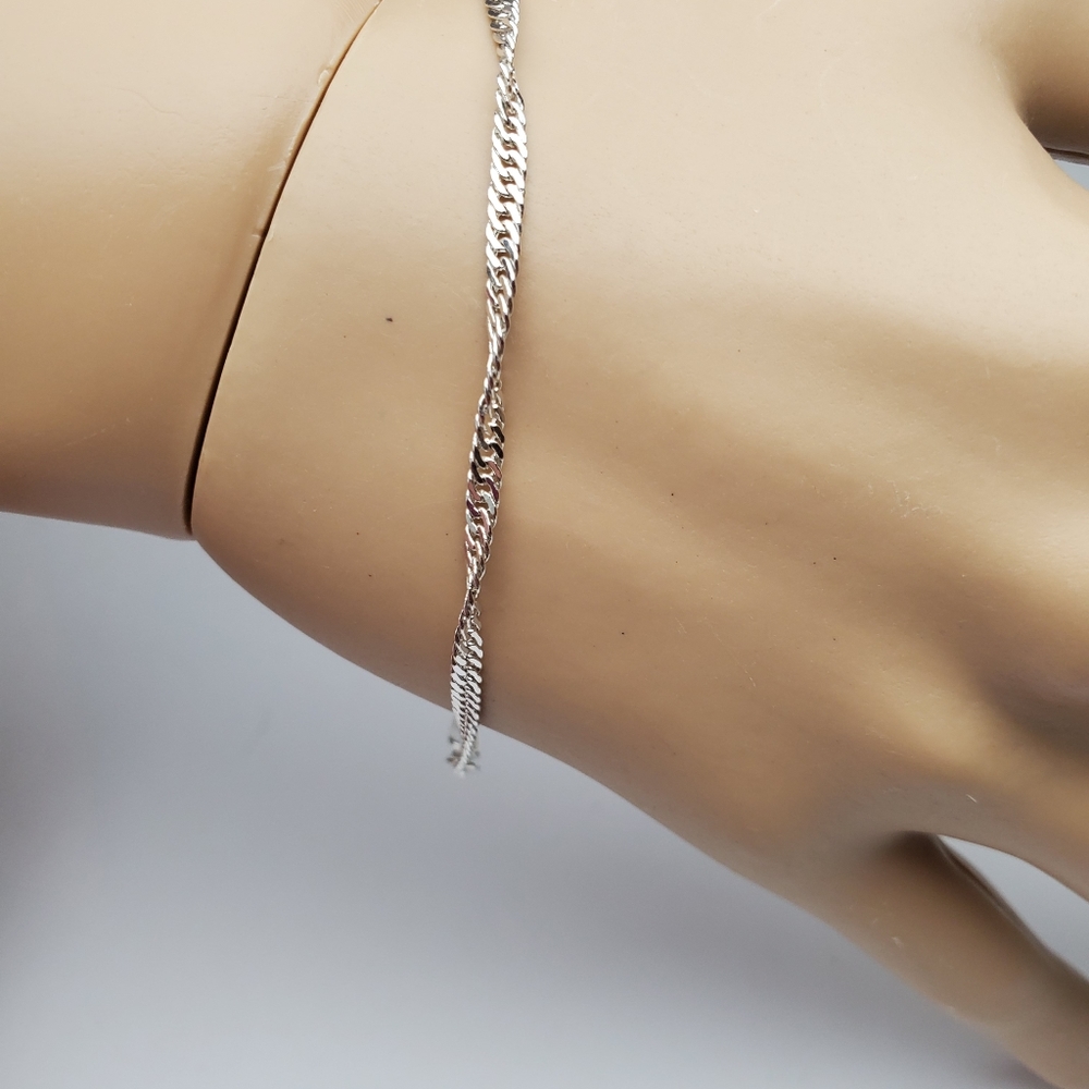 Silver Plated 7.5" chain bracelet Simple Delicate *